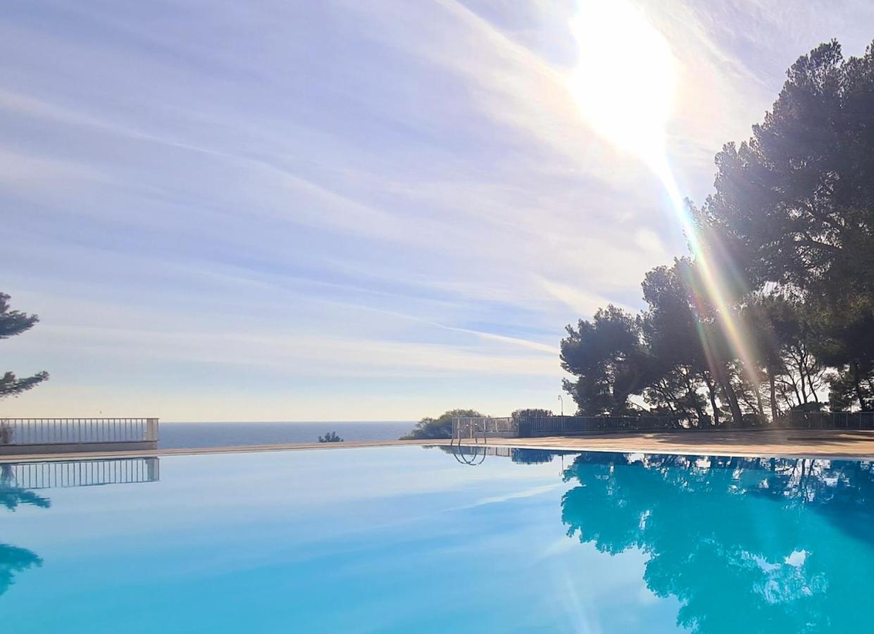 Superbe Appartement Dans Cadre D'Exception - Piscine, Plage Et Tennis Prive Bandol Exterior foto